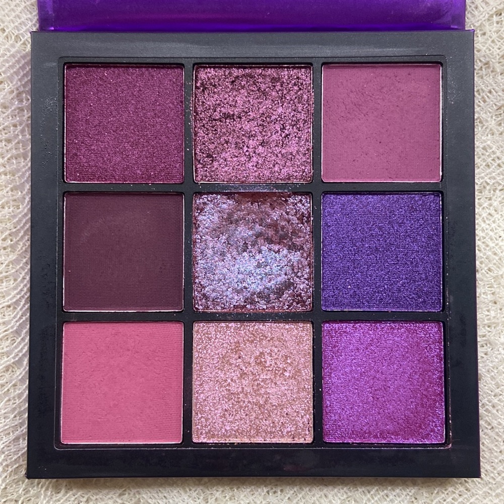 Huda Beauty Amethyst Obsessions